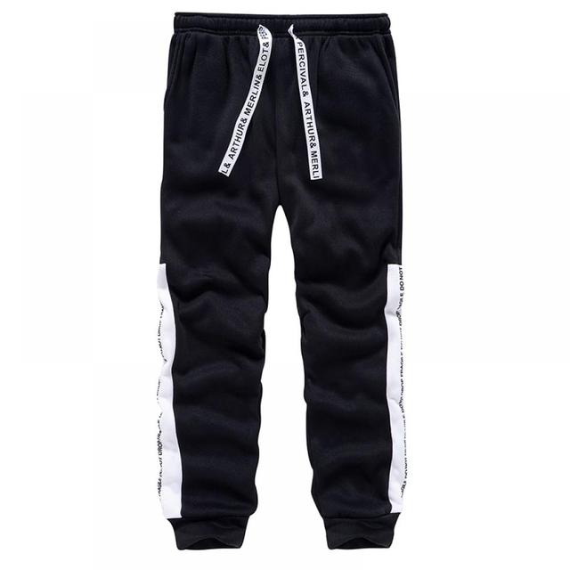 Men's Hooded Tracksuit Set for Autumn Winter Wear