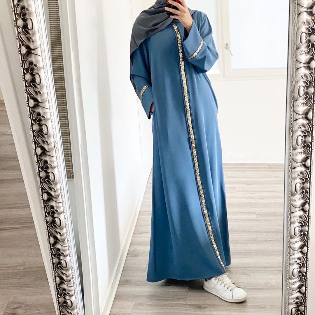 Muslim Women's Robe with Sequins and Trim Design
