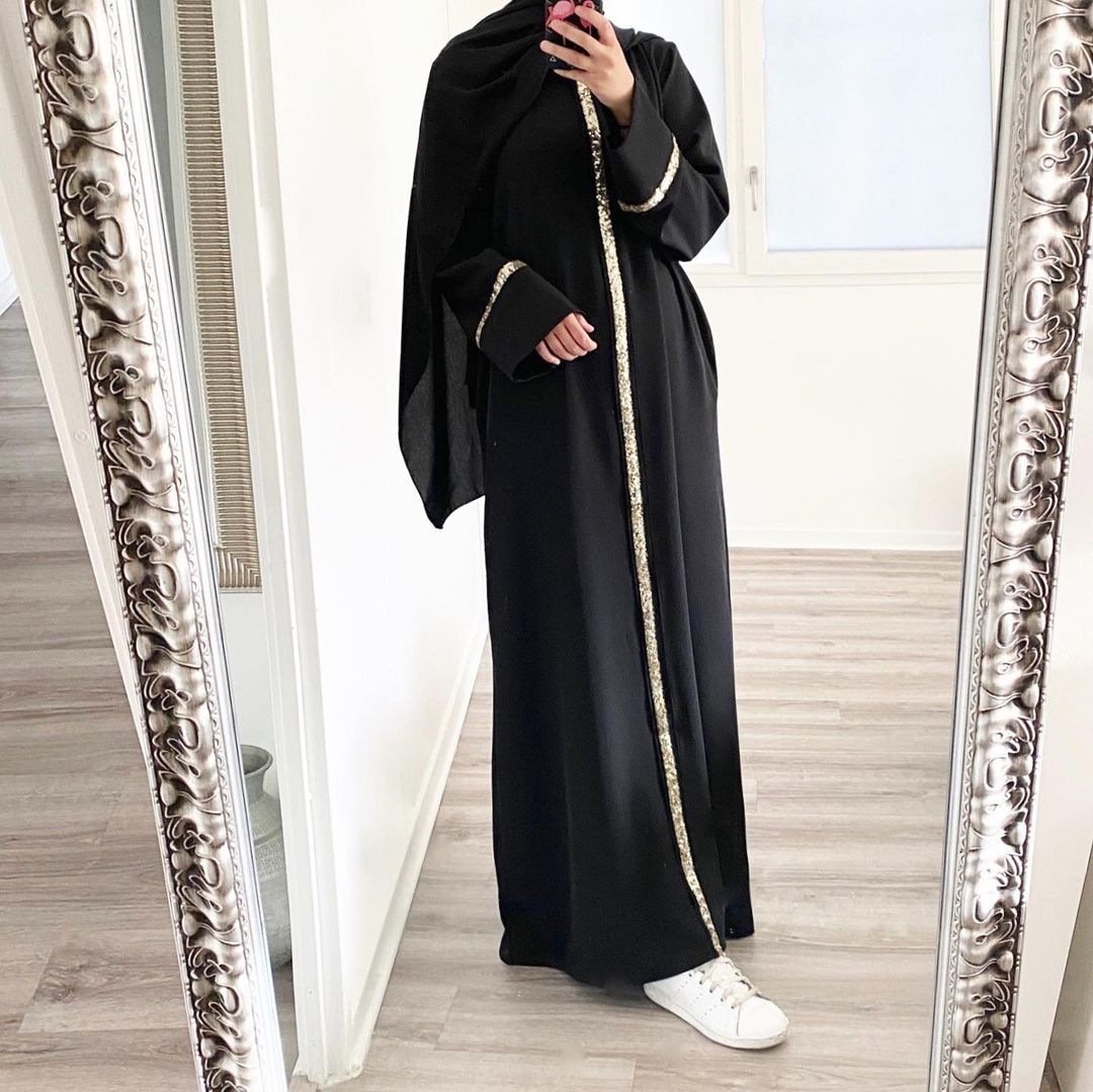 Muslim Women's Robe with Sequins and Trim Design