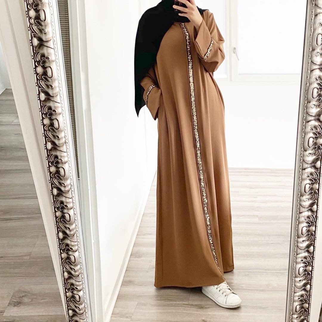 Muslim Women's Robe with Sequins and Trim Design
